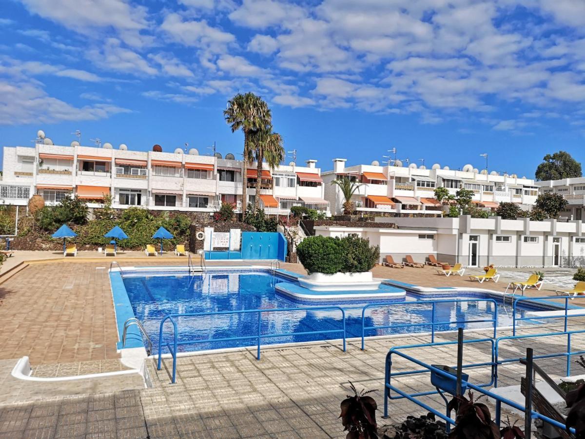 ארונה Sunny Apt With Terrace Coastal Area South Arona מראה חיצוני תמונה