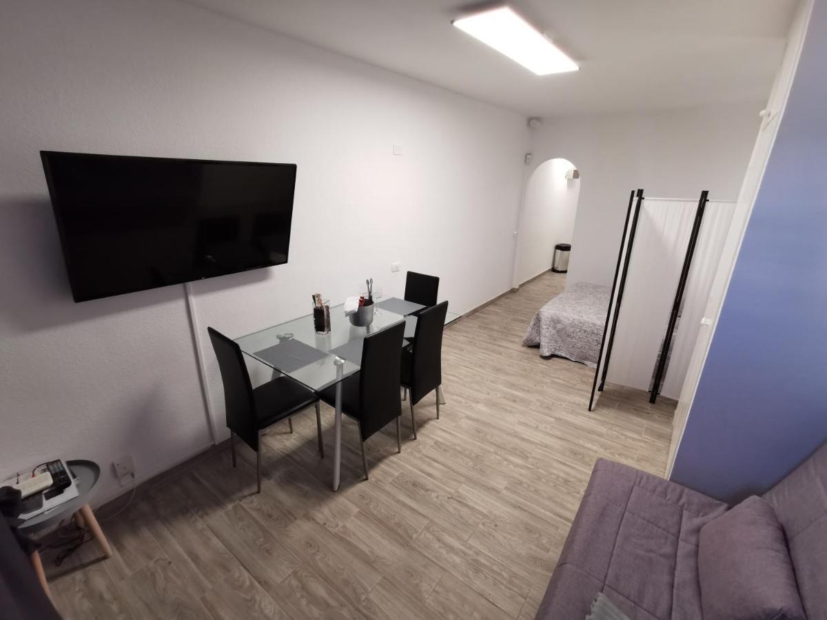 ארונה Sunny Apt With Terrace Coastal Area South Arona מראה חיצוני תמונה